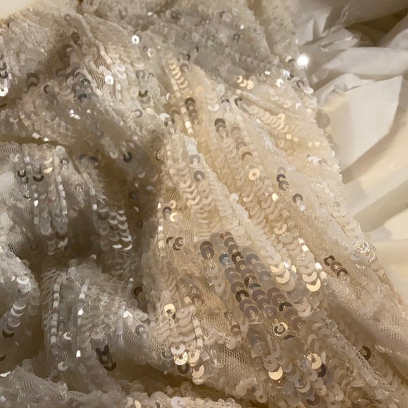 BHLDN Cibella gown size 10 - Picture 8 of 13